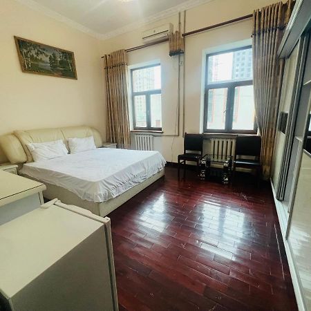 דושאנבה Alisher Hotel מראה חיצוני תמונה