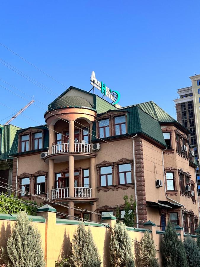 דושאנבה Alisher Hotel מראה חיצוני תמונה
