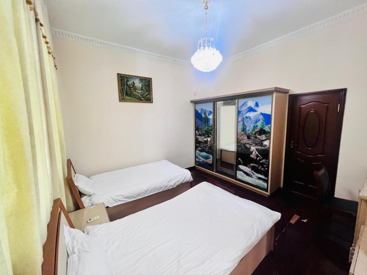 דושאנבה Alisher Hotel מראה חיצוני תמונה