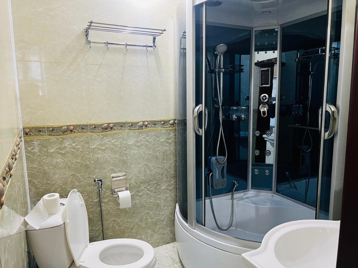 דושאנבה Alisher Hotel מראה חיצוני תמונה