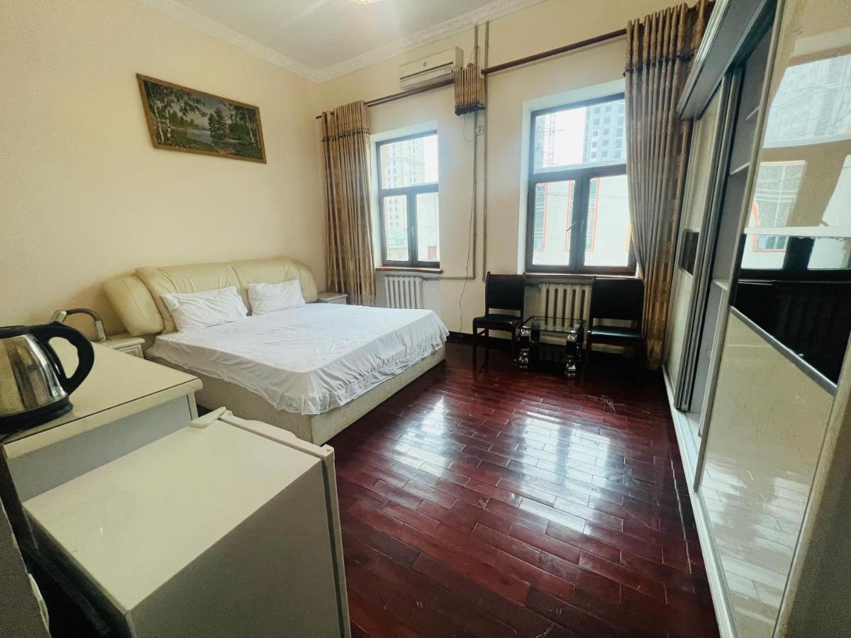 דושאנבה Alisher Hotel מראה חיצוני תמונה